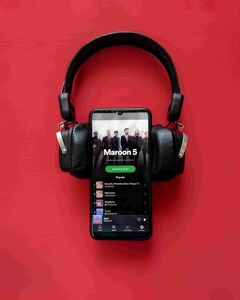 O Spotify conta atualmente com mais de 365 milhões de usuários