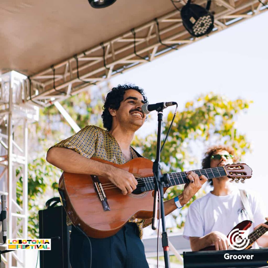 Uiu Lopes se apresentando no Lobotomia Festival em Sorocaba - SP no dia 30 de julho