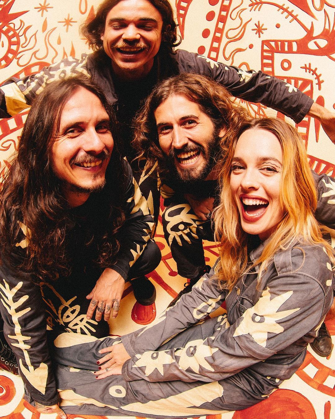 A banda Nouvella se apresentará no Lollapalooza Brasil 2024
